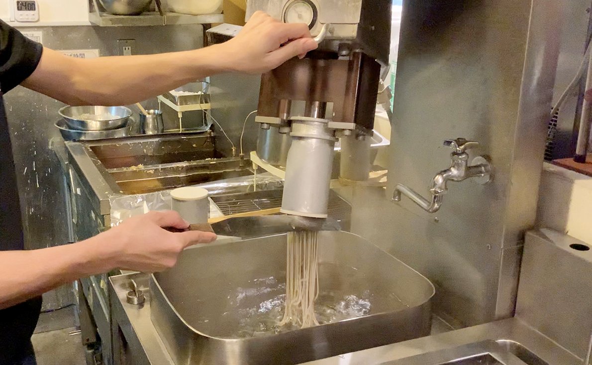 出来たての味をアピールする仕組みが十割屋の特徴