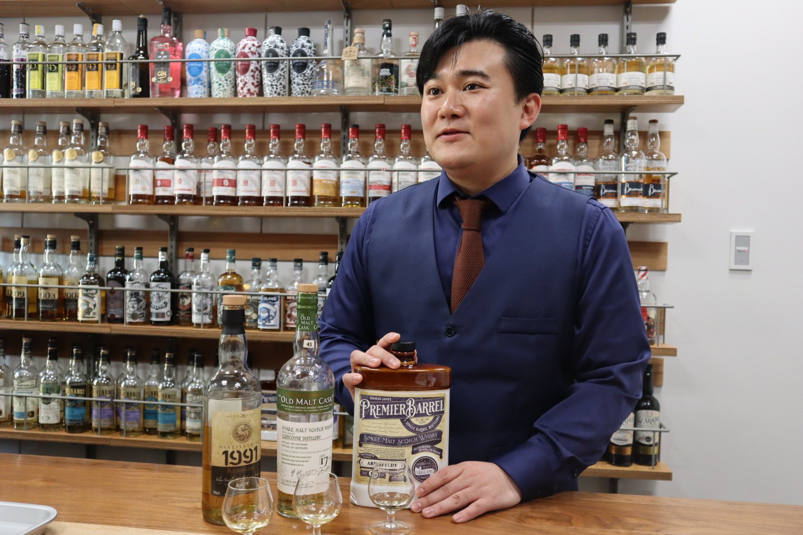 写真：加藤 諒（株式会社カクヤス、ウィスキープロフェッショナル）